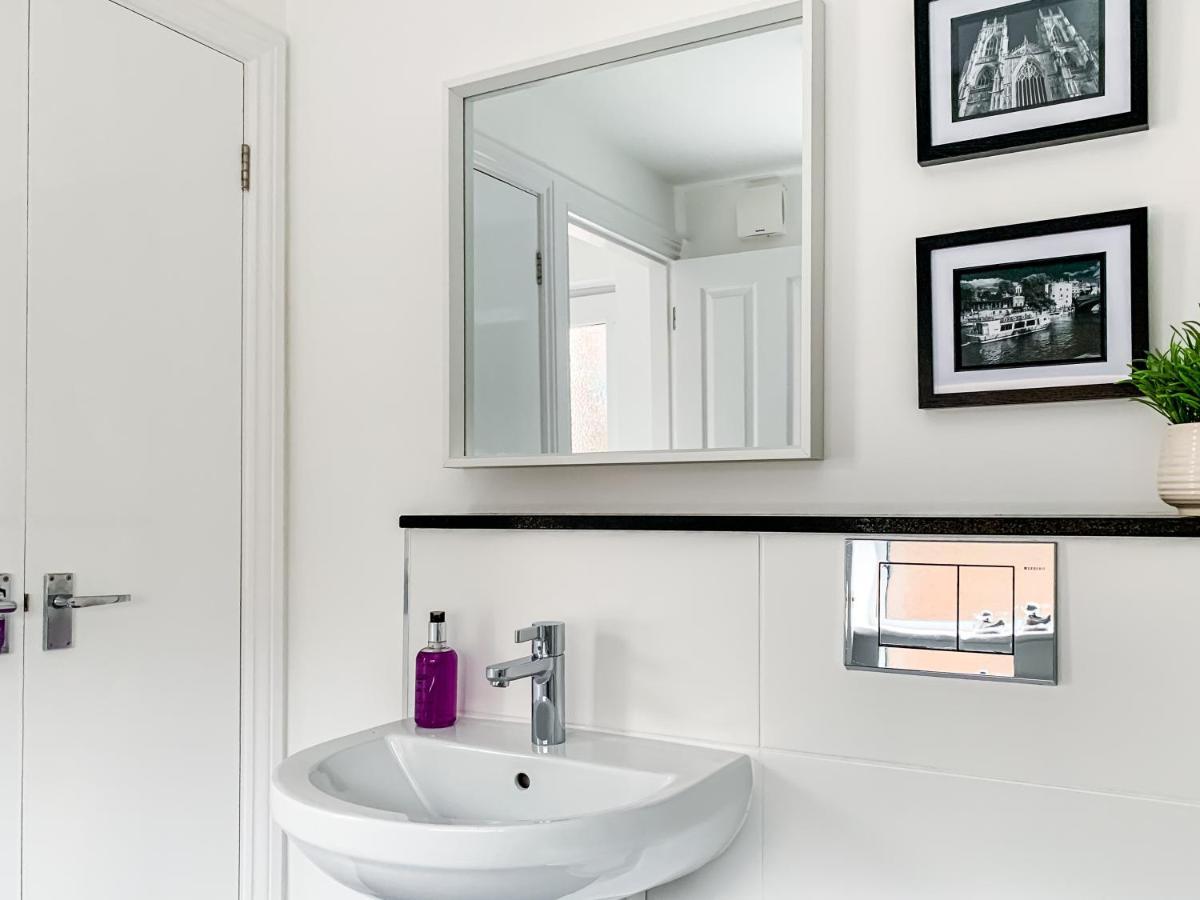 Apartemen Maple House - Quaint Victorian With Free Parking York